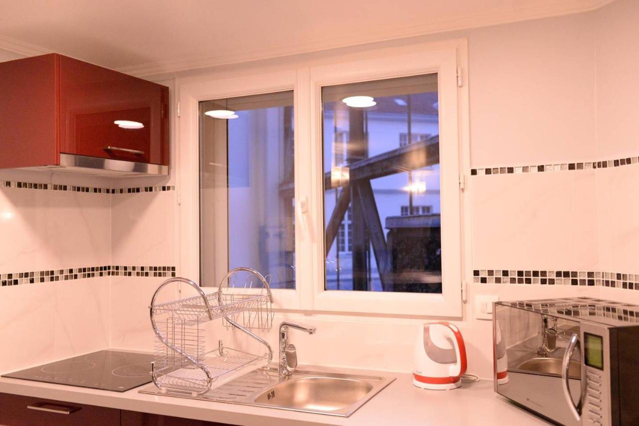 Beau Studio Meuble 2Min Du Moulin Rouge Paris Exteriör bild